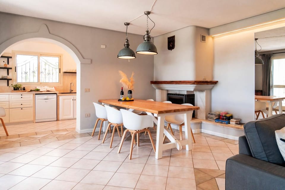 Villa Janna Prata App Grande Apartment in Cala Liberotto