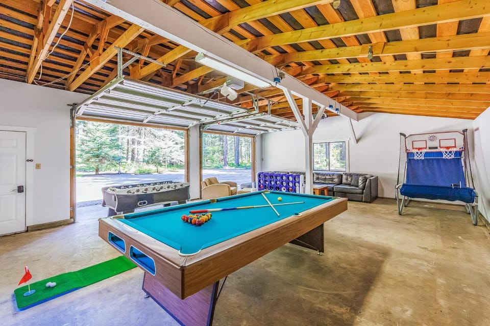 Yakima River Retreat House in Kittitas County