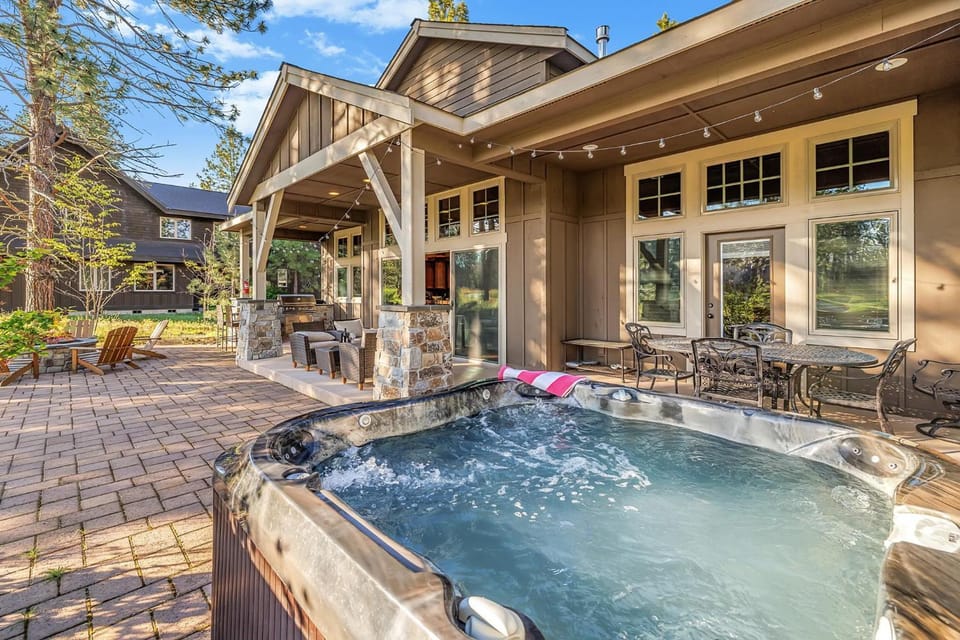 Monabel Manor House in Kittitas County