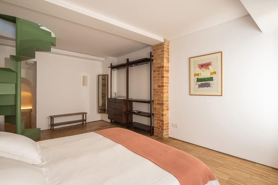 Bed, Bedroom, wardrobe