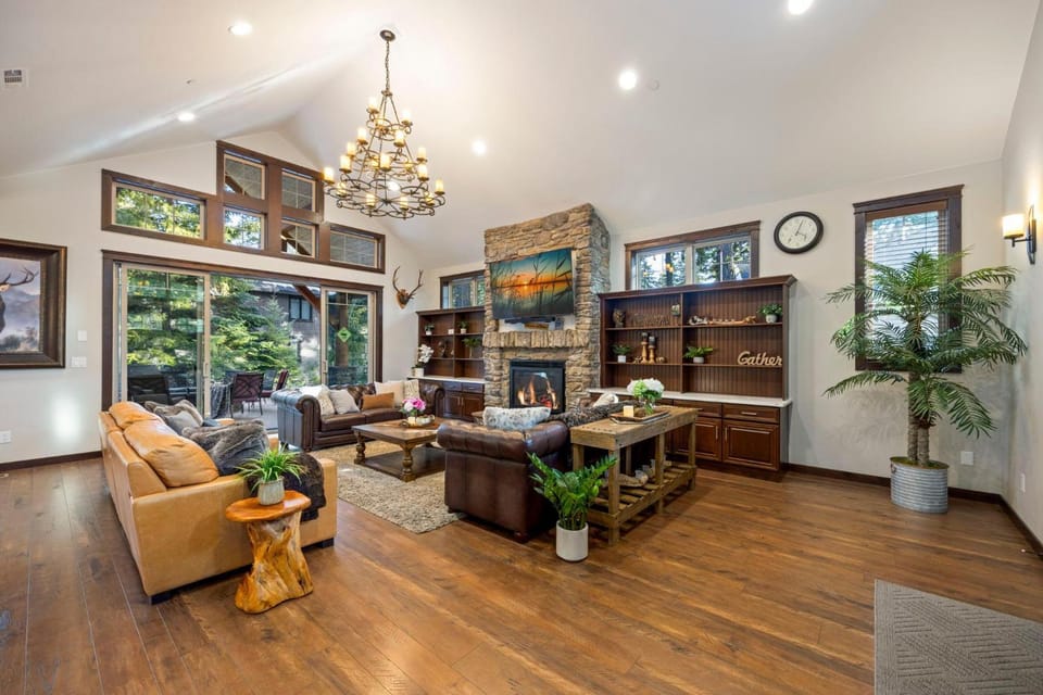 Basecamp at Suncadia House in Roslyn