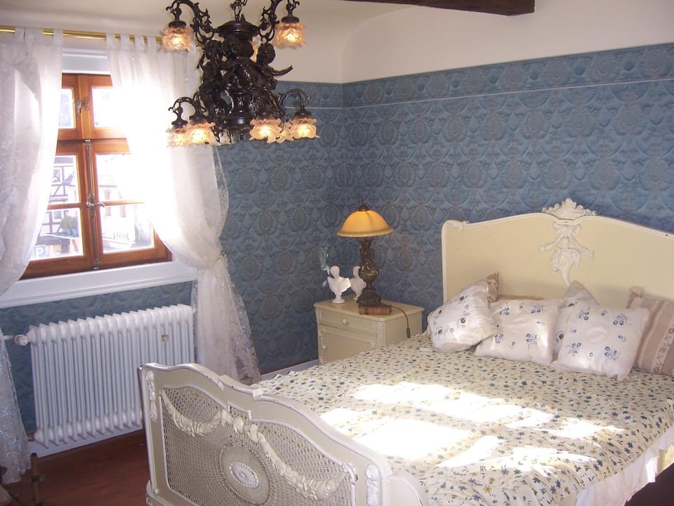 Bed, Decorative detail
