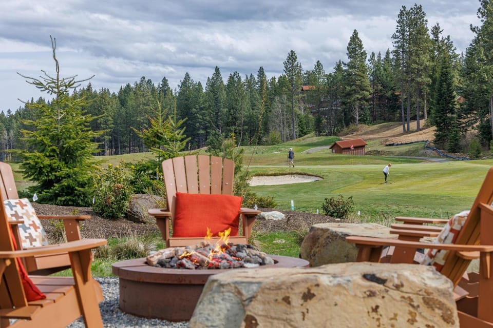 Tipple Hill Retreat House in Kittitas County