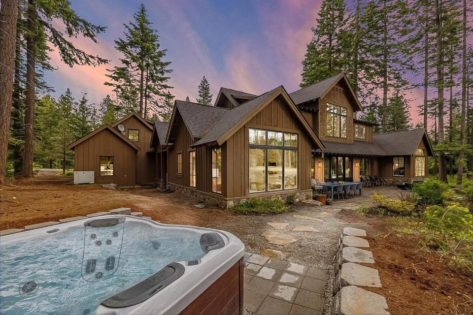 Alpine Star House in Kittitas County