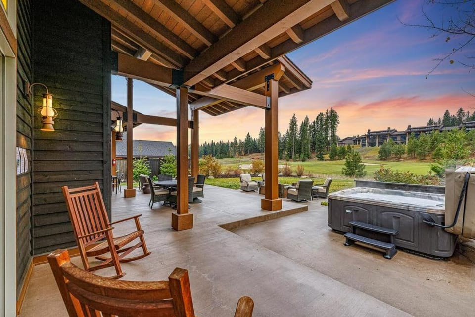 Tin Cup House in Kittitas County