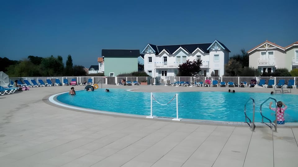 Property building, Living room, Swimming pool