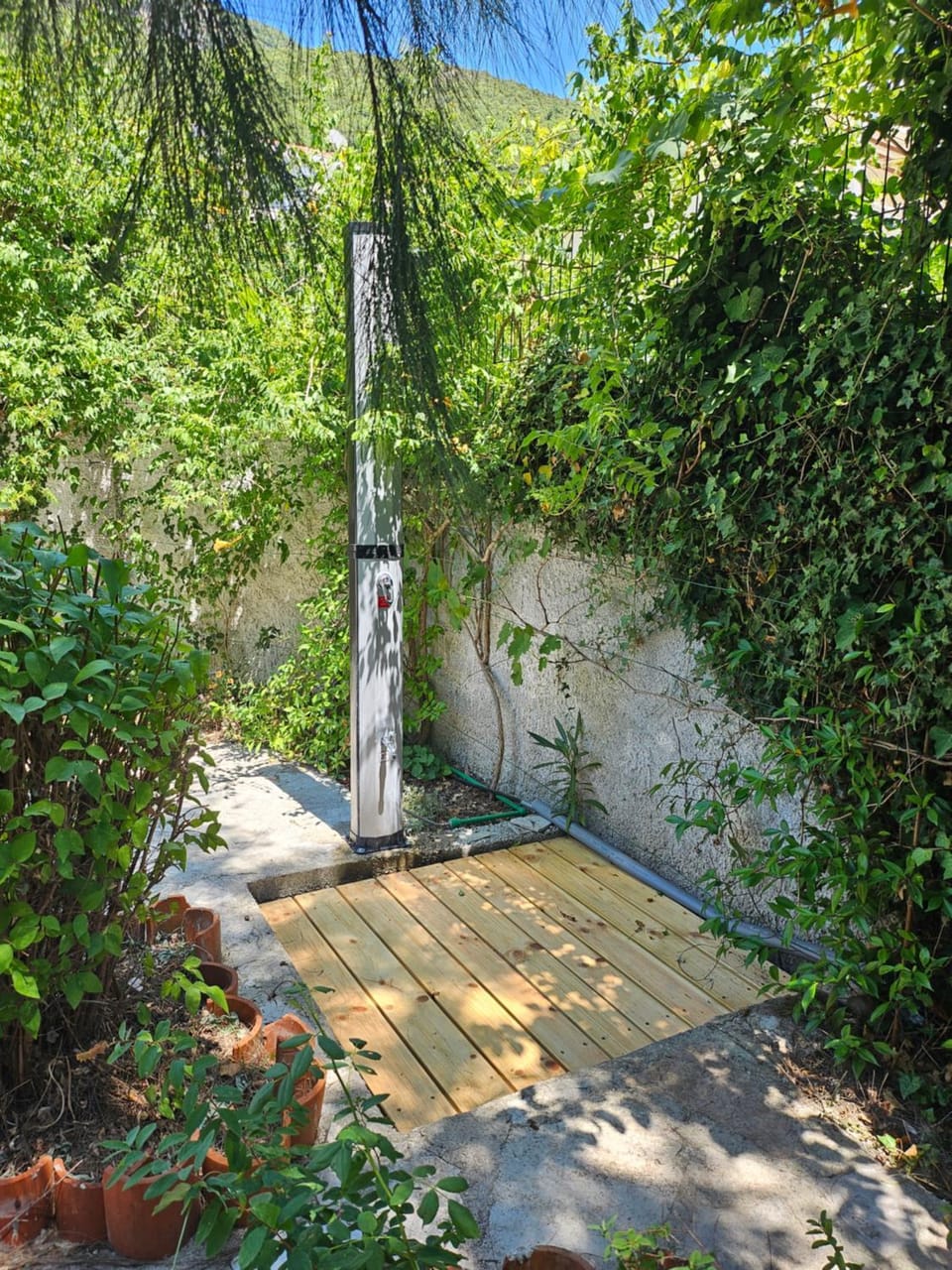 Property building, Garden