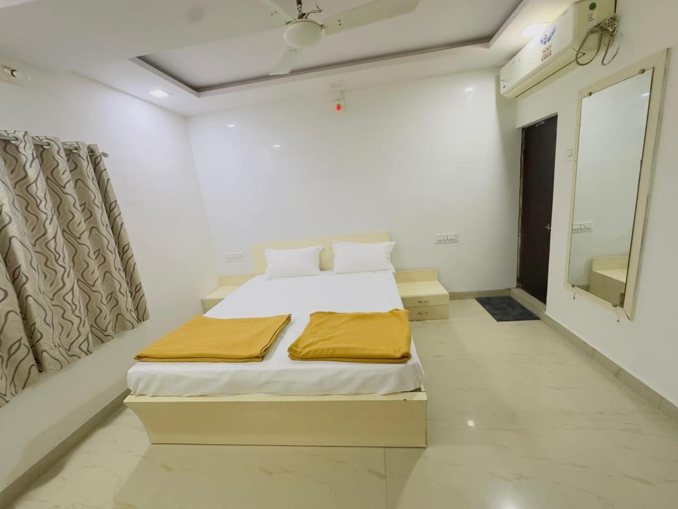 Manek Villa Hotel in Gujarat
