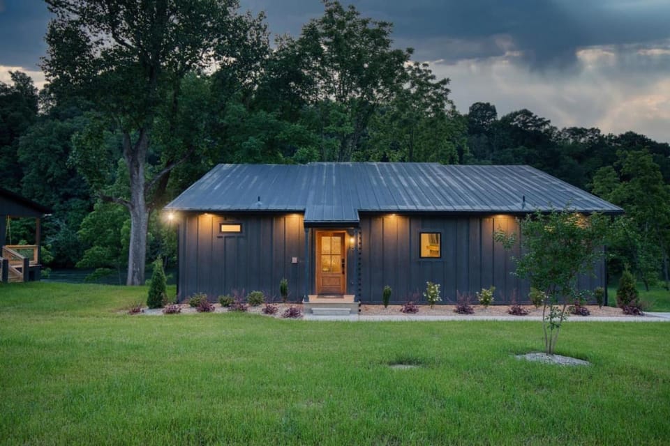 The Cedars Chalet on The Watauga River Chalet in Johnson City