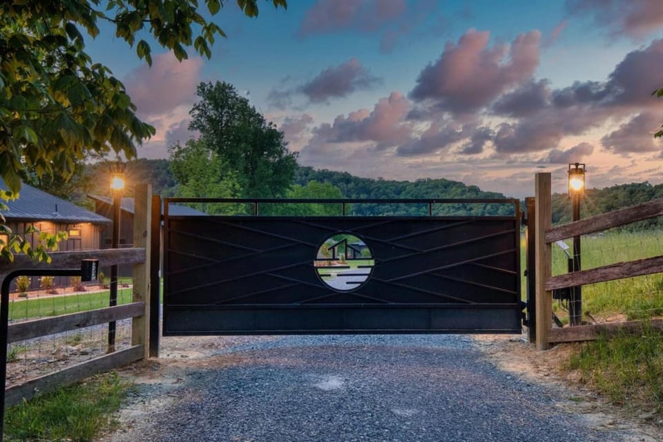 The Cedars Chalet on The Watauga River Chalet in Johnson City