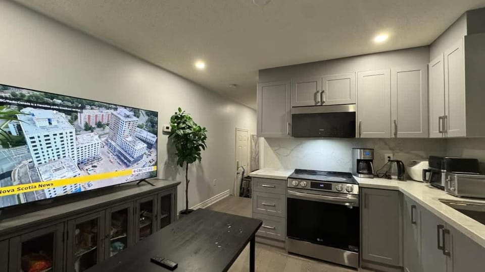 Private Room with Private Bath in Shared Home Apartment in Milton