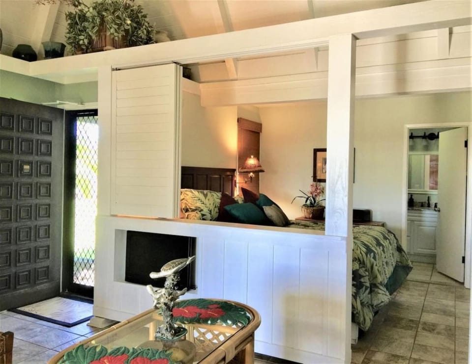 Living room, Bedroom