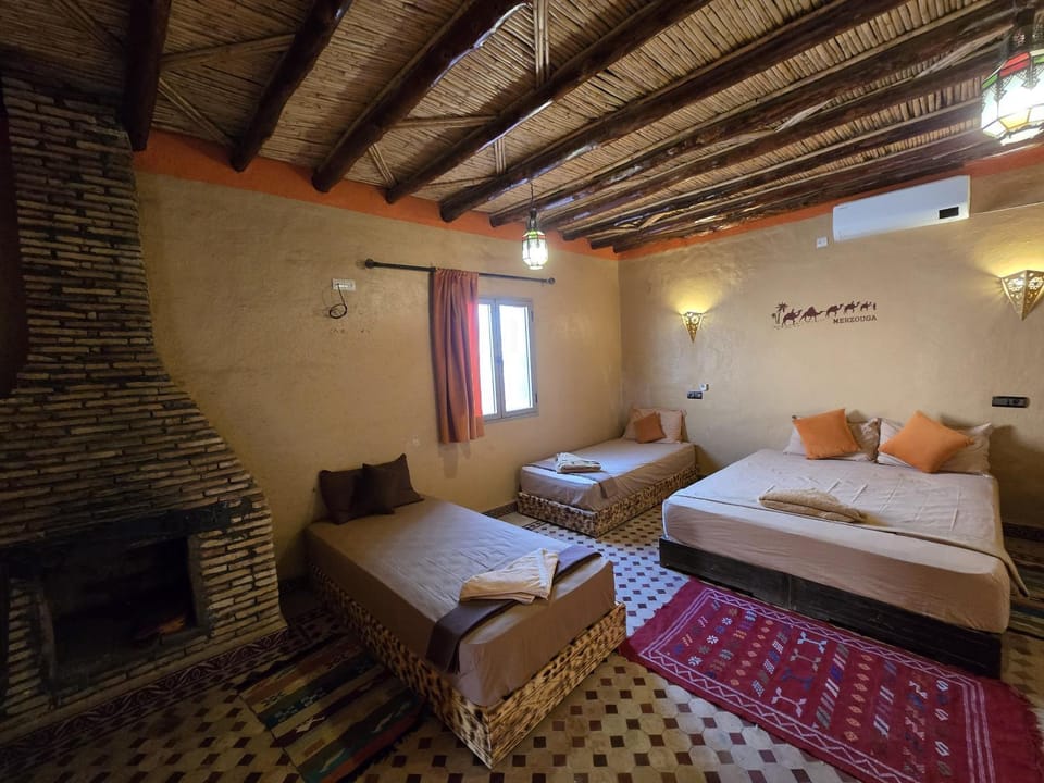 Bed, Living room, Photo of the whole room, Seating area, Bedroom
