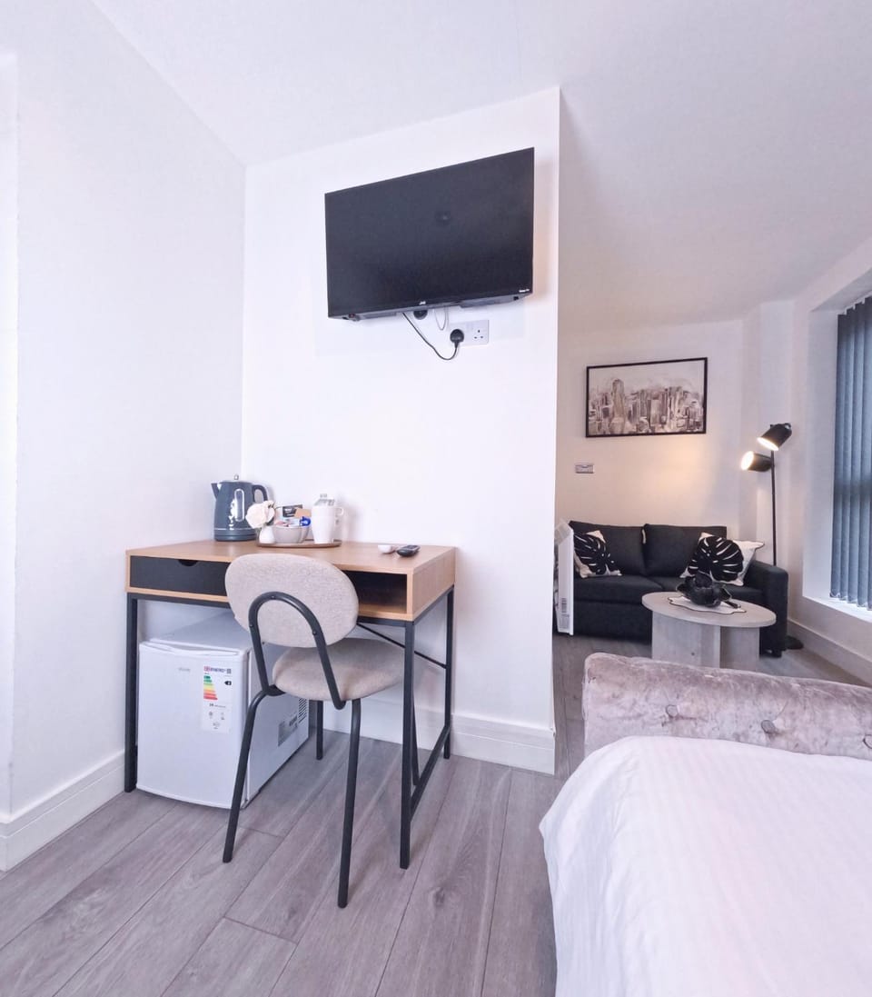 B- Deluxe En-Suite Room near Sheffield Centre Bed and Breakfast in Sheffield