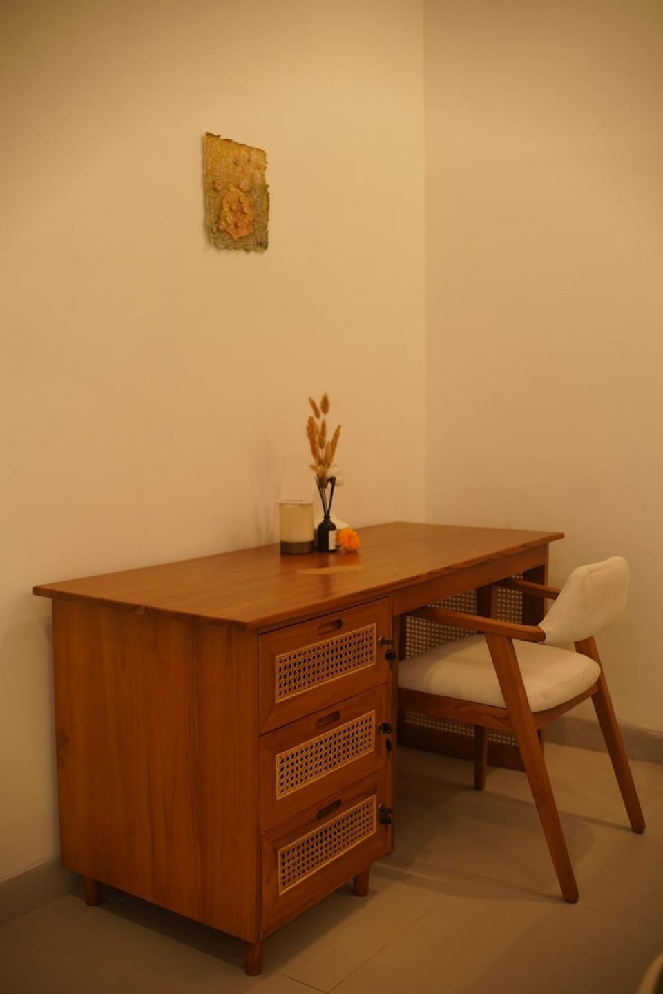 6 mins to La Brisa, Dream Stay Canggu No 2 Villa in North Kuta