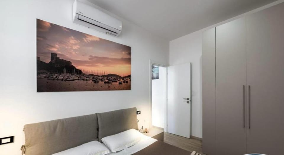 Orizzonte 5 Terre - Via Napoli 85 - Stazione Centrale Apartment in La Spezia