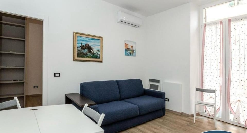 Orizzonte 5 Terre - Via Napoli 85 - Stazione Centrale Apartment in La Spezia