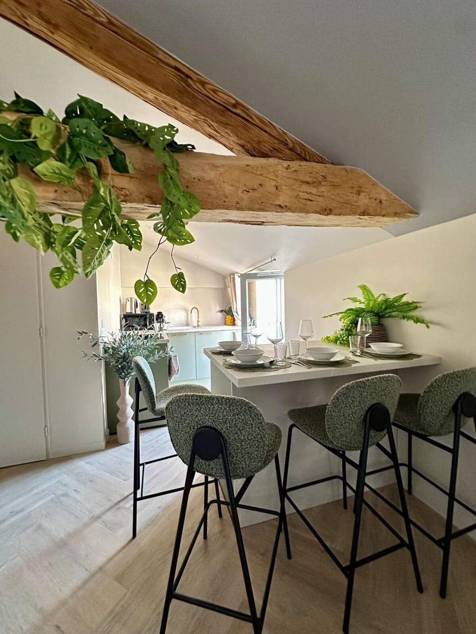 Meals, kitchen