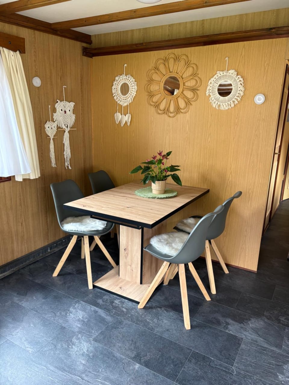 Mobile home Le paradis dans la nature Apartment in Bagnes