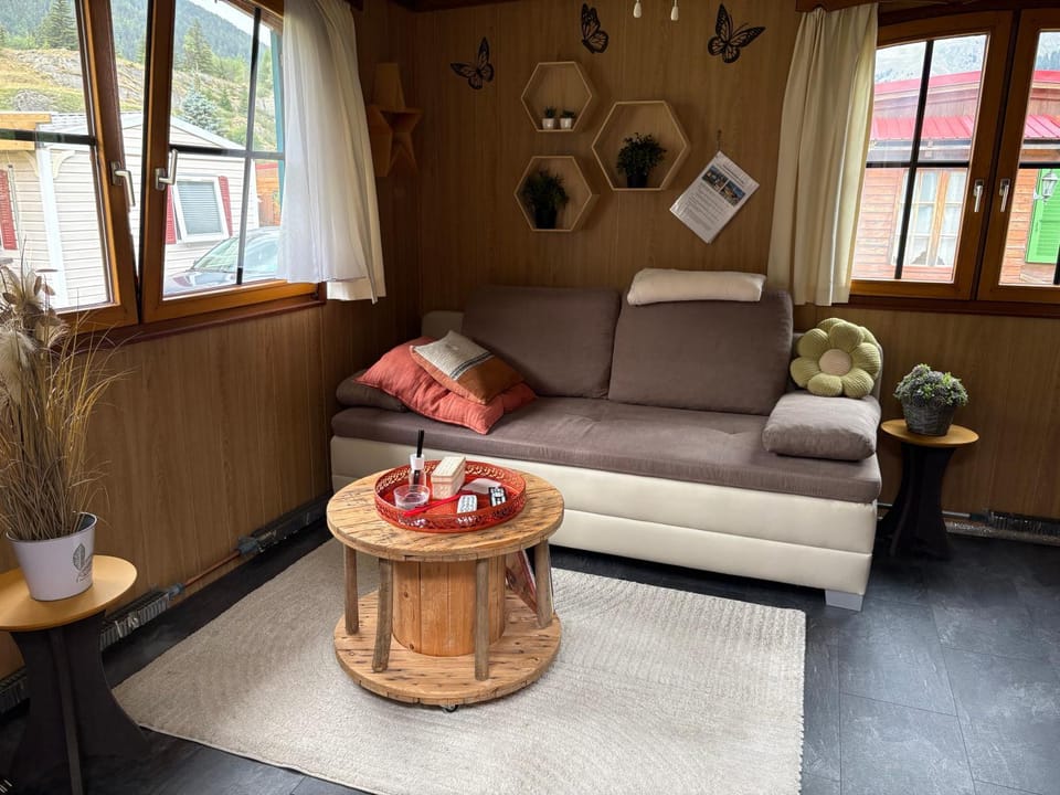 Mobile home Le paradis dans la nature Apartment in Bagnes