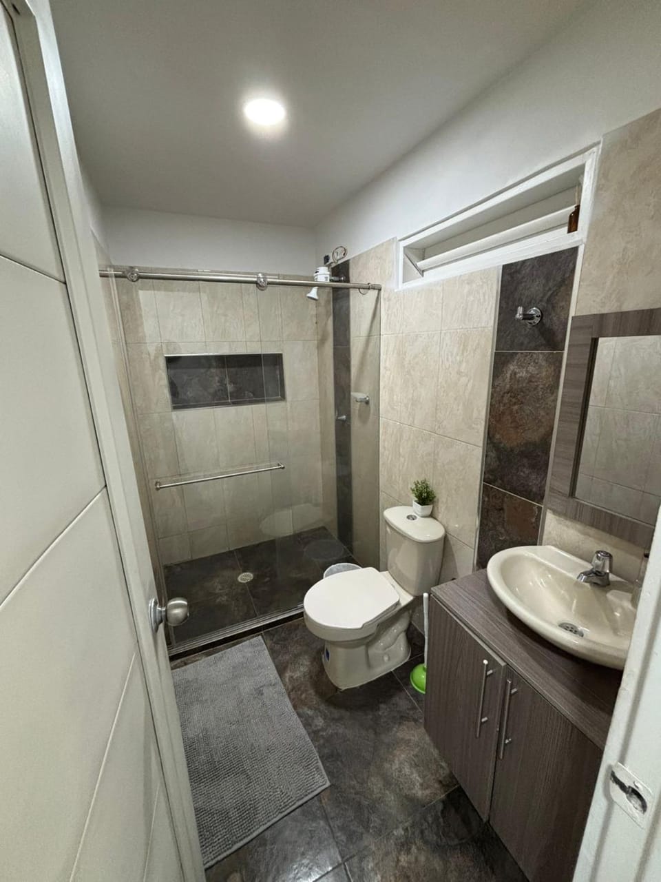 Acogedora Casa con Terraza en Ciudad Jardín Apartment in Valle del Cauca