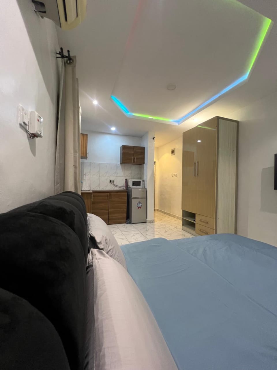 Decent well ventilated and furnished studio apartment Apartment in Lagos