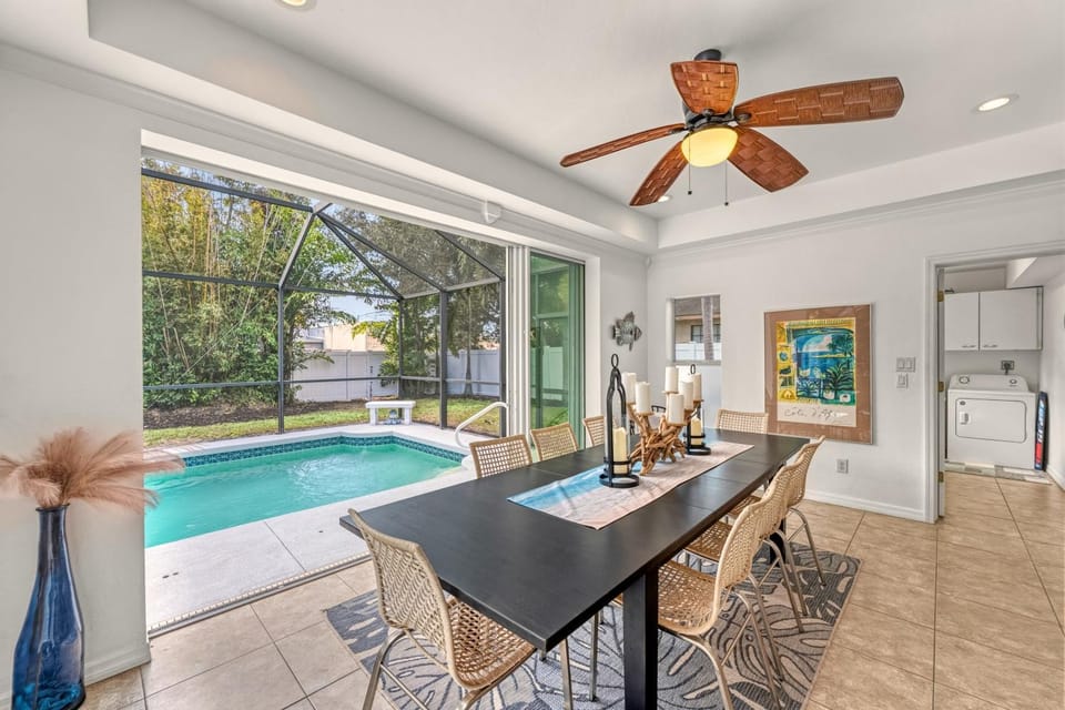 The Siesta Shortcut | Spacious Pool Home Minutes to Siesta Key Beach House in Gulf Gate Estates
