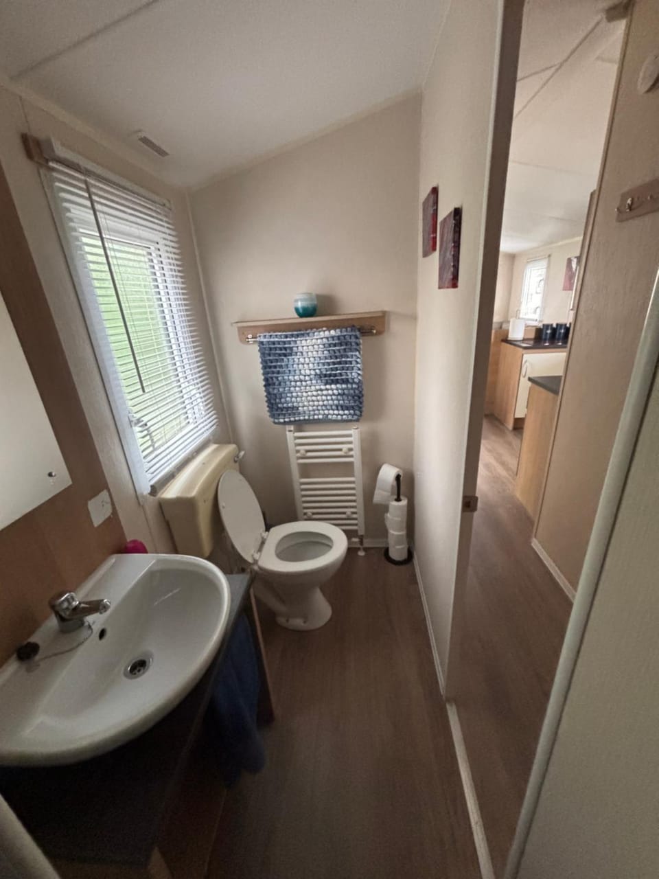 New on park, x2 bed holiday van Campground/ 
RV Resort in Northampton