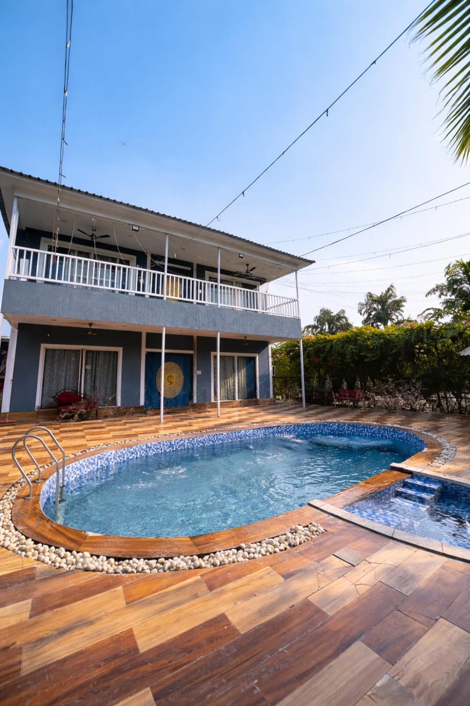 Property building, Swimming pool