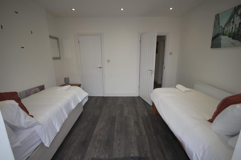 Osterley Place - Apt A Apartment in Isleworth