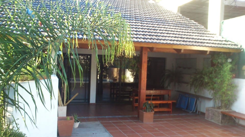 Casa centrica para 8 House in Villa Carlos Paz