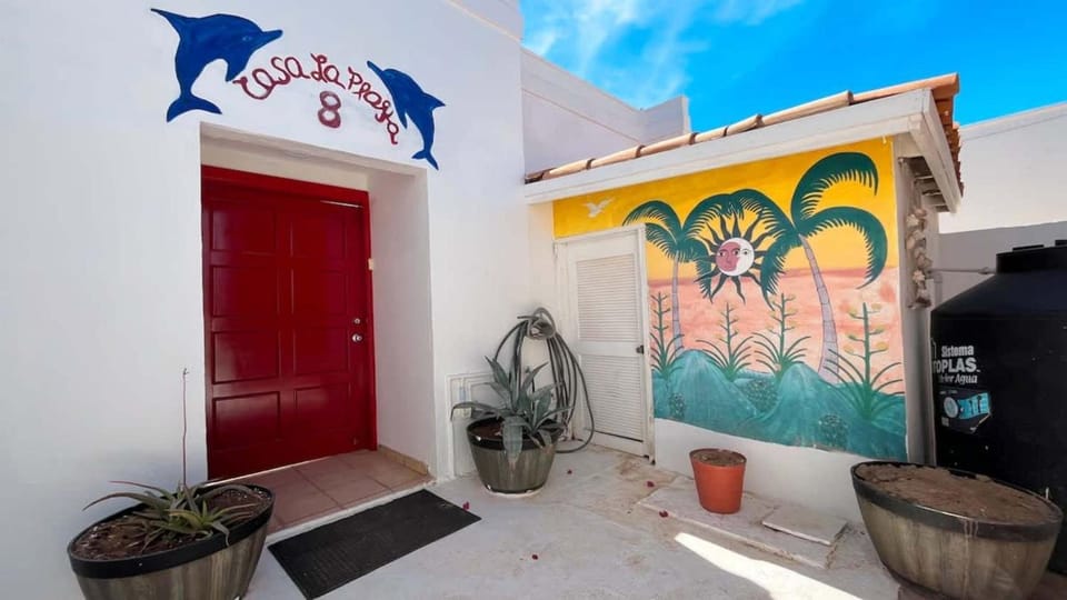 Warm & Charming Beachfront Condo Las Olas II 8 House in Rocky Point