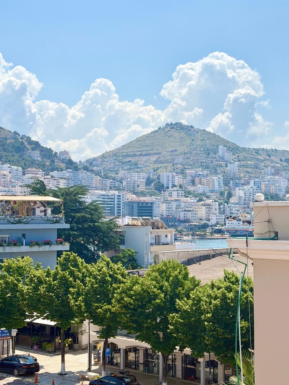 Neighbourhood, City view, Street view, Location