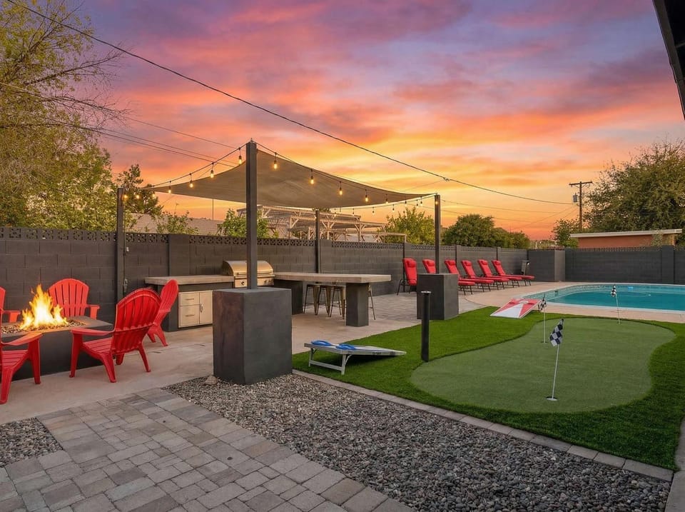 Casa Mesa - Private Paradise w Pool Putt & Games House in Mesa