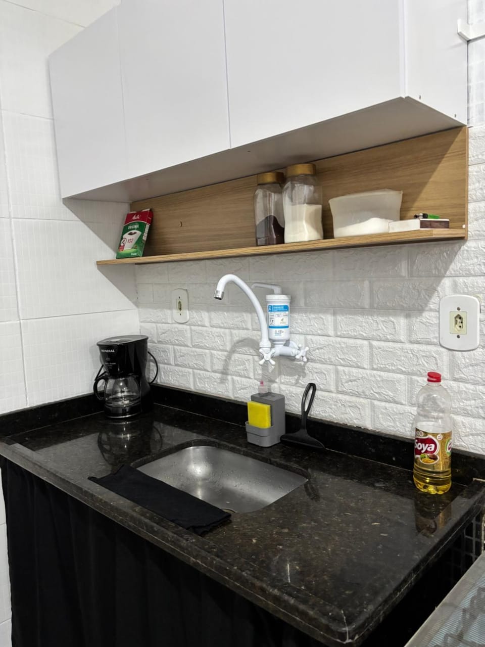 Kitchen or kitchenette, Communal kitchen