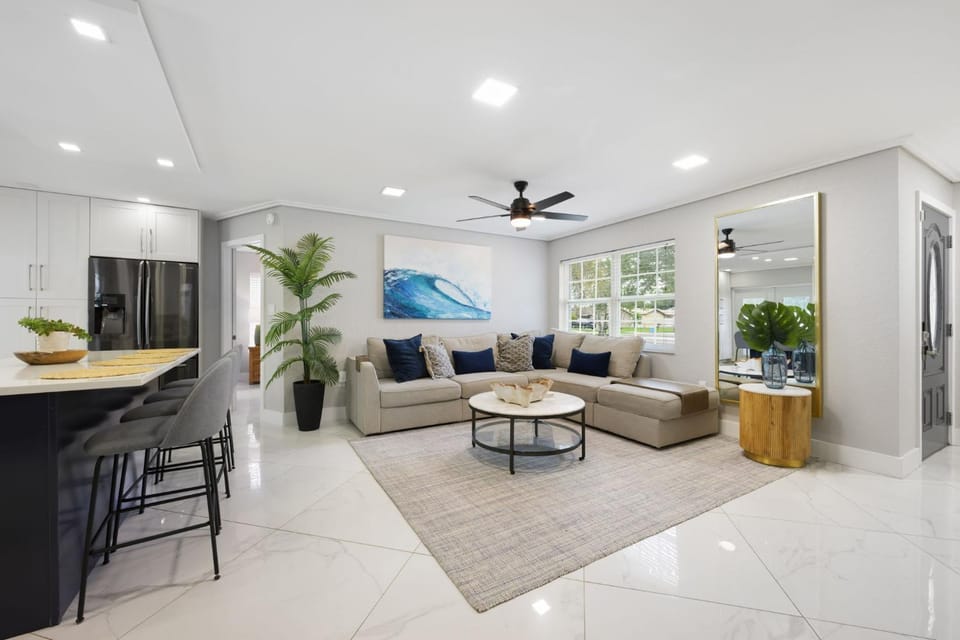 Coastin Close Family Fun HTD Pool Outdoor Games House in Pinellas Park