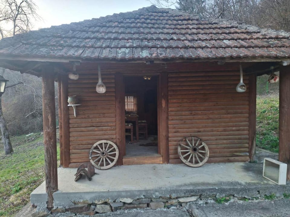 Vila KLjuč House in Serbia