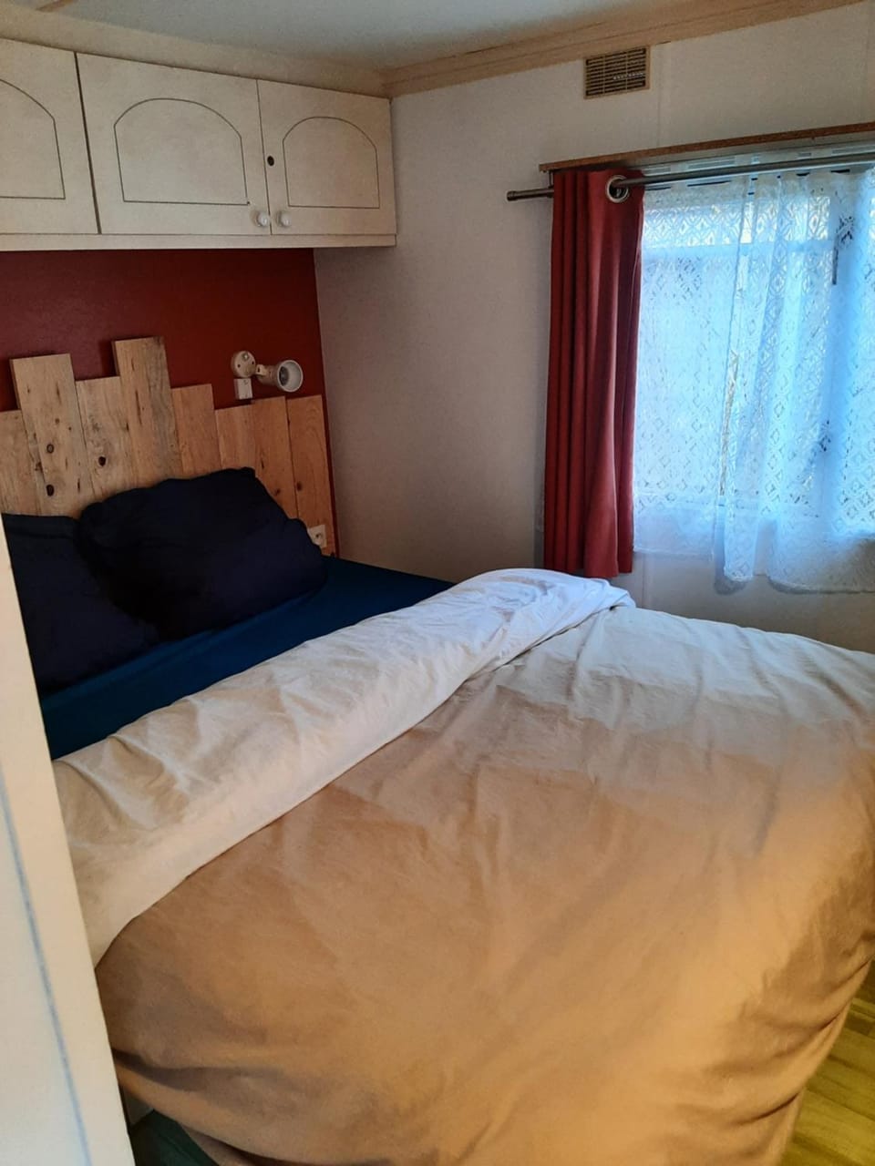 mobile home Campground/ 
RV Resort in Nouvelle-Aquitaine
