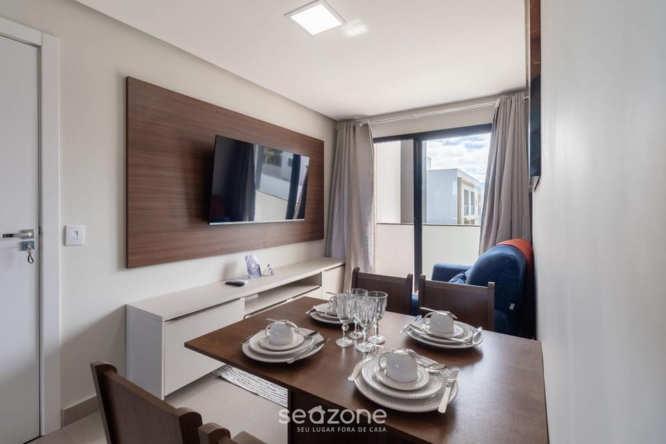 TV and multimedia, Living room, Dining area