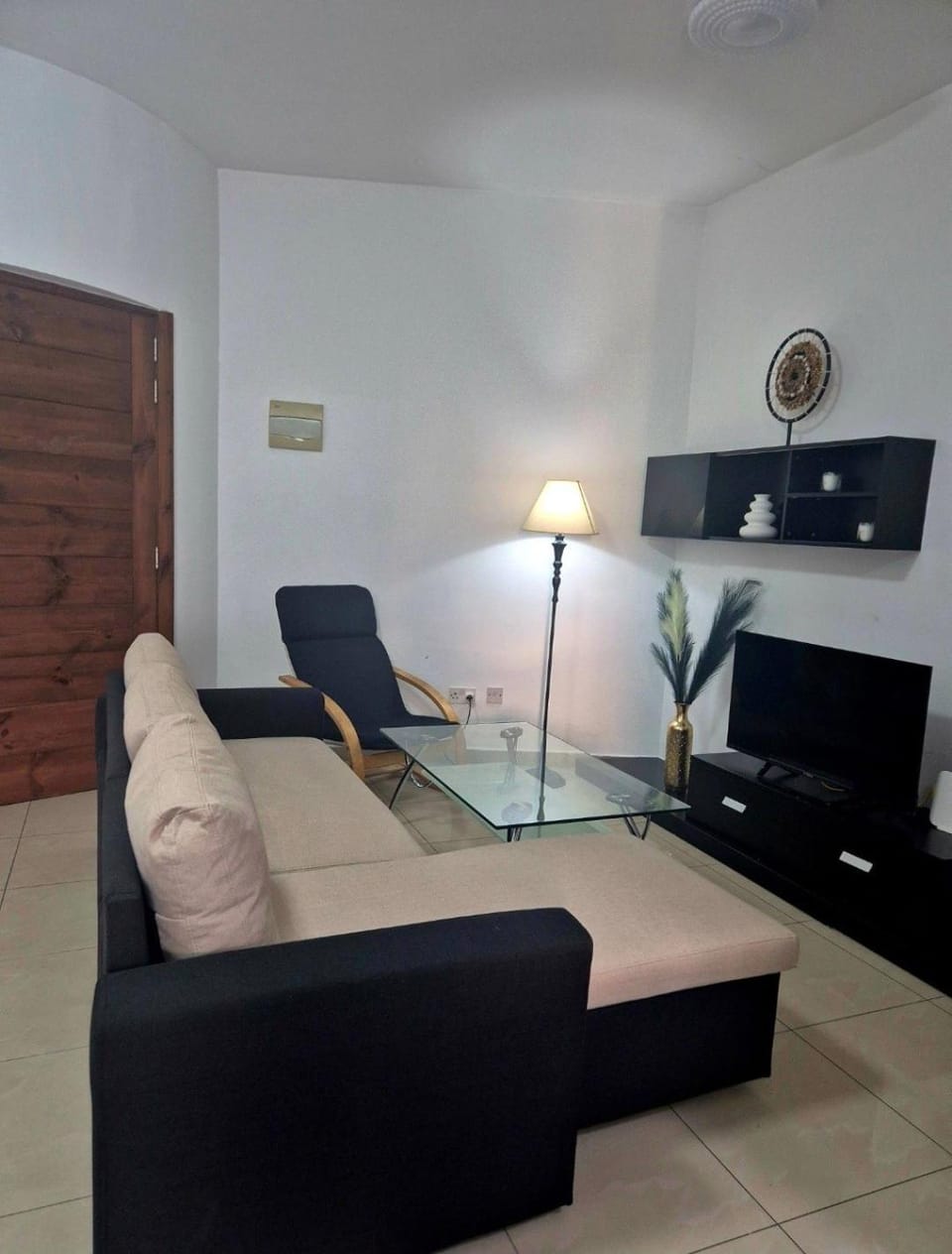 Central 1 BR Retreat Apartment in Malta