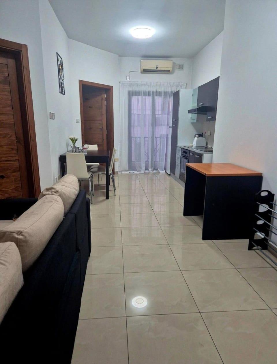 Central 1 BR Retreat Apartment in Malta