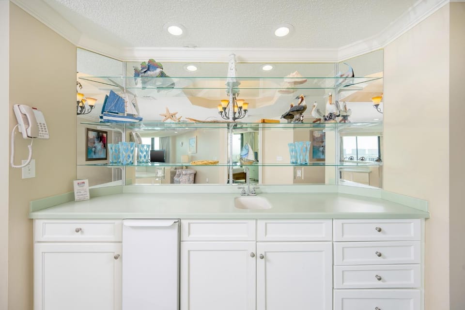 Phoenix on the Bay 1303 condo Apartment in Orange Beach