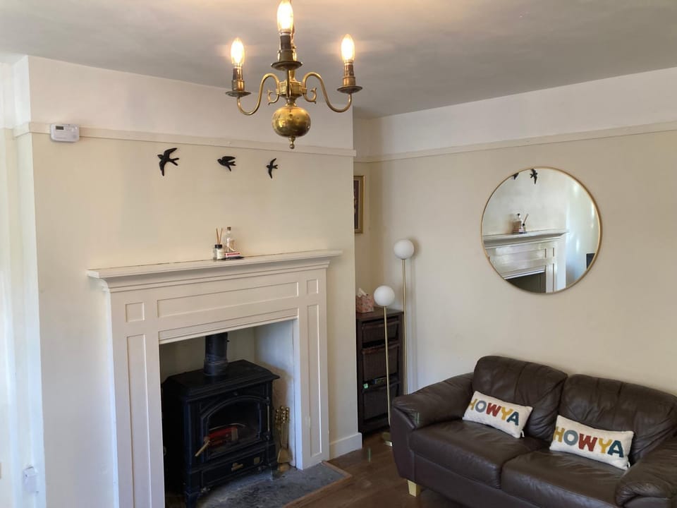 Town House with Free Parking House in Ennis