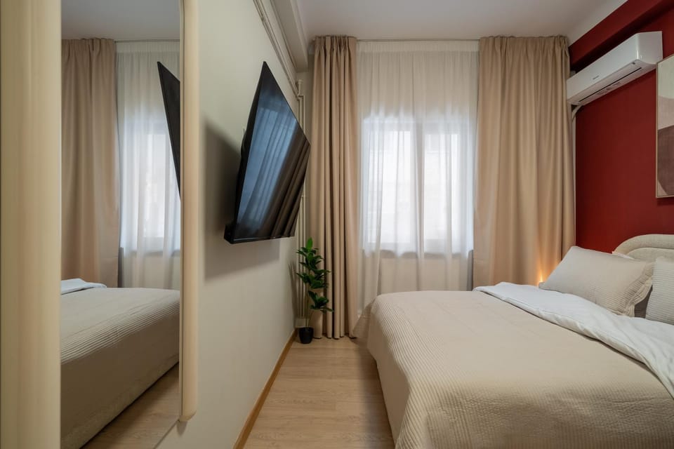 Red Diamond Elite -Spacious Ultra Central Apt Apartment in Bucharest