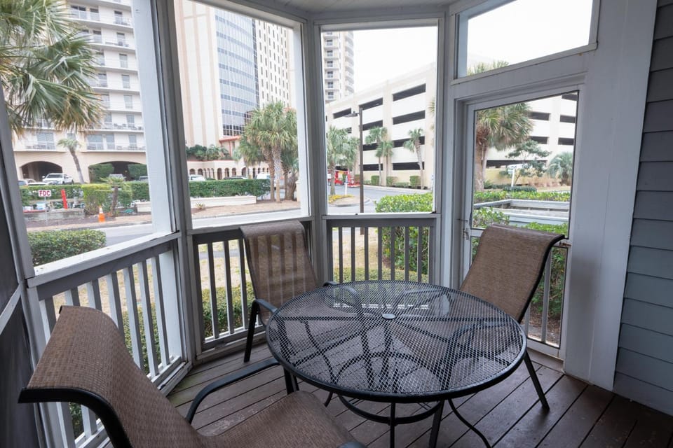 Windermere Coastal Retreat – 7C condo Apartment in South Carolina