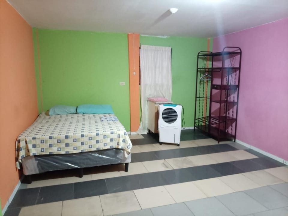 Hostal y Restaurante Felipe Novoa Bed and Breakfast in El Salvador