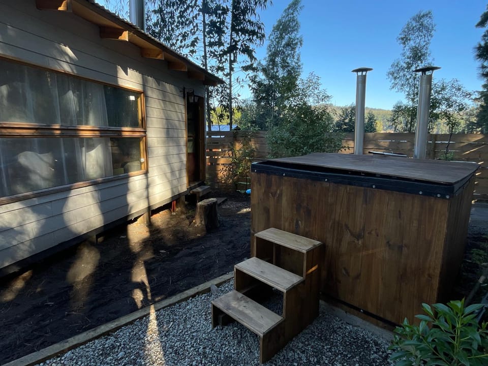 Hot Tub, Garden view