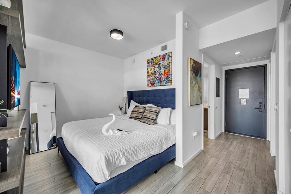 Bed, Bedroom