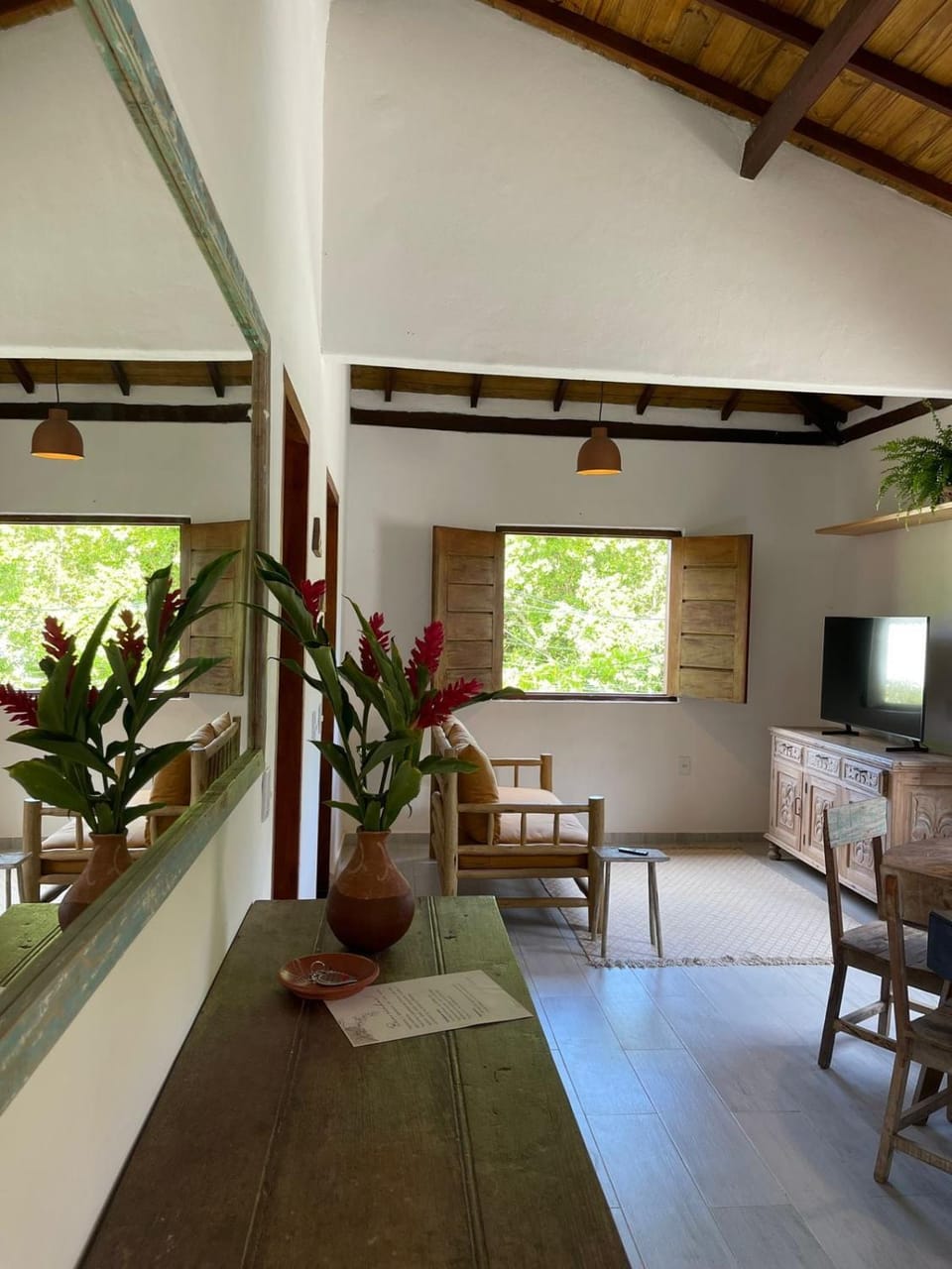 Communal lounge/ TV room, TV and multimedia, Living room