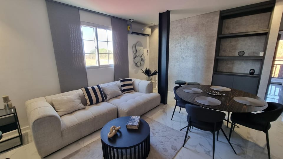 Communal lounge/ TV room, Living room, Dining area